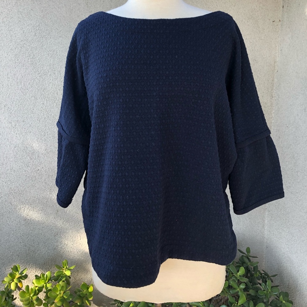 Max Studio navy blue textured top size large